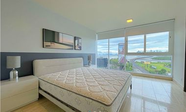 Venta de Apartamento Amoblado Costa del Este PH THE REGENT