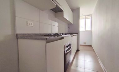 Av. Los Pajaritos 46 (1 Est ) [3471-6]