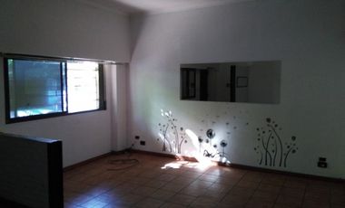 HERMOSO PH RECICLADO A NUEVO