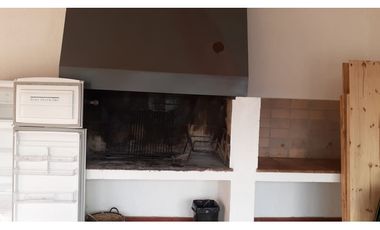 Alquiler Duplex 2 dormitorios complejo privado Guariento Villa Nueva