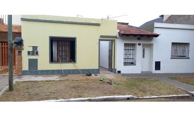 Hualfin113, e/ Albarellos y Albarracin, I. Casanova