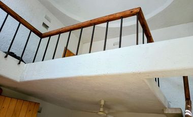 Casa con amplio jardín, alberca con jacuzzi, terrazas con hermosa vista en Fracc. Hacienda San Gaspar Jiutepec Morelos