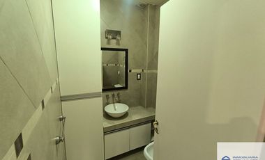 Hermosa Casa en venta  - 3 dormitorios - 3 baños c/ cochera doble en Maipú