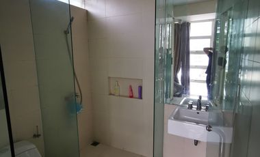 Sewa Rumah Pakuwon Indah Full Furnished Depan Pakuwon Mall Bagus