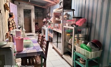 RUMAH KAMPUNG DI MIJEN