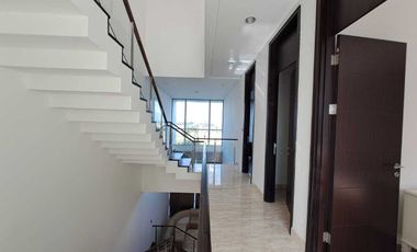 RUMAH MOZART SIGNATURE GOLF VIEW PIK 2