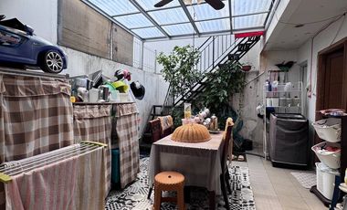 Rumah dalam Townhouse 7 Unit Cinere 3 Menit ke Pintu Tol Andara