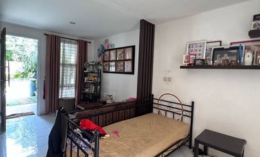 Rumah dalam Townhouse 7 Unit Cinere 3 Menit ke Pintu Tol Andara