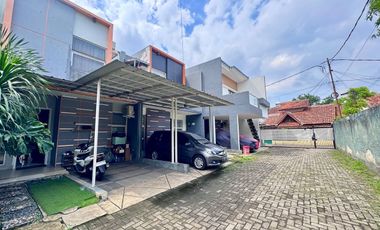 Rumah dalam Townhouse 7 Unit Cinere 3 Menit ke Pintu Tol Andara