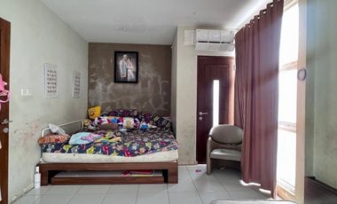 Rumah dalam Townhouse 7 Unit Cinere 3 Menit ke Pintu Tol Andara