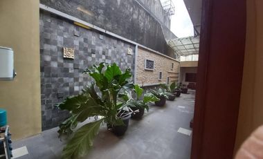 Rumah solo dekat polsek Laweyan Baron sriwedari