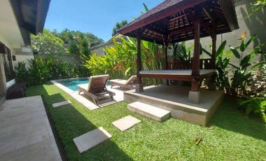 Disewakan 1 Unit Villa Modern 2 dan 3 BR  Fully Furnished di Pecatu