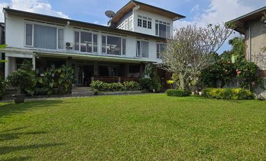 Dijual Rumah Lux Asri di jl Padaasih , Bandung Kota