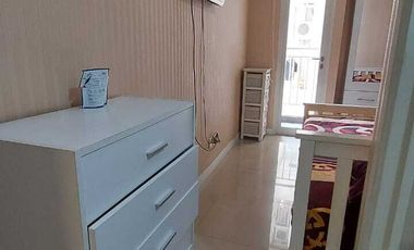 Disewakan Apartemen Madison Park Studio dekat Central Park, Kantor