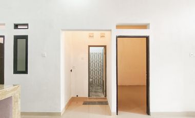 Rumah Hadap Selatan 14 Mnt ke Summarecon Mall Bekasi Siap KPR J-36343