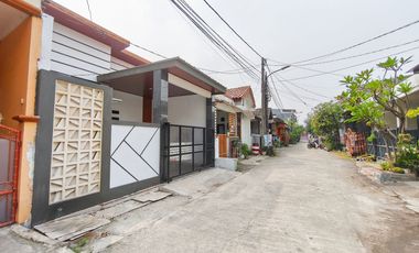 Rumah Hadap Selatan 14 Mnt ke Summarecon Mall Bekasi Siap KPR J-36343