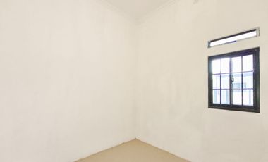 Rumah Hadap Selatan 14 Mnt ke Summarecon Mall Bekasi Siap KPR J-36343