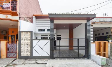 Rumah Hadap Selatan 14 Mnt ke Summarecon Mall Bekasi Siap KPR J-36343