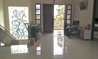 Rumah Siap Huni Full Furnish Gading Pantai Surabaya