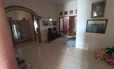 Dijual rumah di jl Utama/ Hangtuah Kel Rejosari P.baru