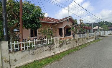 Dijual rumah di jl Utama/ Hangtuah Kel Rejosari P.baru