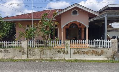Dijual rumah di jl Utama/ Hangtuah Kel Rejosari P.baru