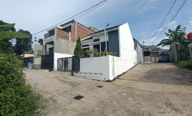 dijual rumah siap huni