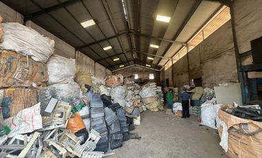 Dijual Gudang Hoek di pergudangan Miami, Kamal Raya, Jakarta Barat