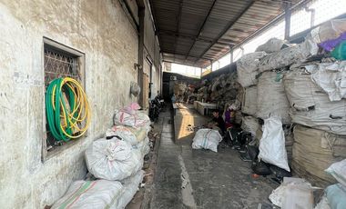 Dijual Gudang Hoek di pergudangan Miami, Kamal Raya, Jakarta Barat