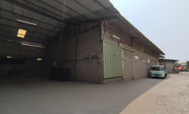 Dijual gudang di komplek pergudangan Jl.Yos Sudarso Jurumudi Tangerang