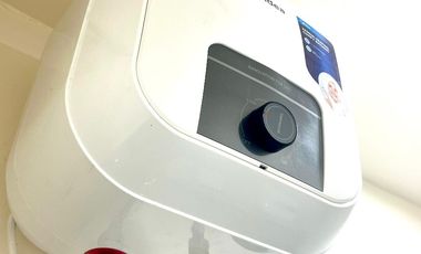 KOST EKSKLUSIF DI BINTARO