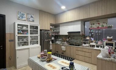 Disewa Murah Rumah Golf Island Ukuran 10x15 Furnish Bagus