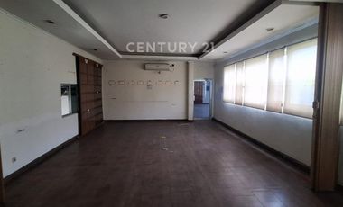 Pabrik DI Jababeka Cikarang Bekasi Jawa Barat Luas 1325 M2