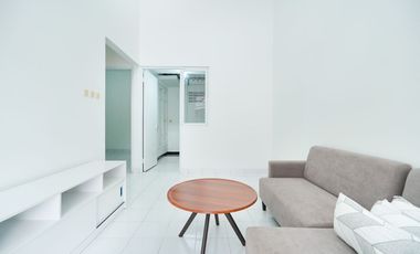 Rumah SHM Siap Huni 5 Mnt ke Paradise Walk Serpong Baru Renov J-22857