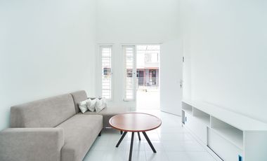 Rumah SHM Siap Huni 5 Mnt ke Paradise Walk Serpong Baru Renov J-22857