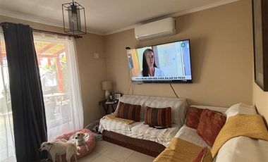 Casa en Venta en CALLE EL ROSAL 2127 HACIENDA MAULE