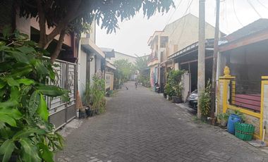 Dijual:  Rumah Nyaman dan Strategis di Puri Permata Grogol