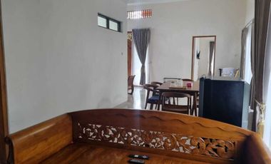 VILLA MEWAH DI BOROBUDUR DENGAN KOLAM RENANG DAN VIEW GUNUNG