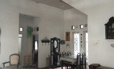 Disewakan  Rumah   di Babatan Pratama wiyung  Surabaya Barat