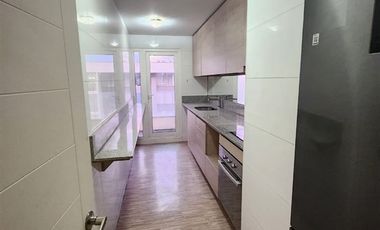 Departamento en Arriendo en AVENIDA MACUL 3700