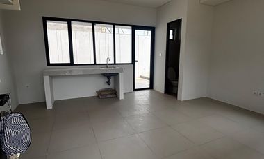 Rumah Siap Huni Lokasi Strategis di Park Serpong