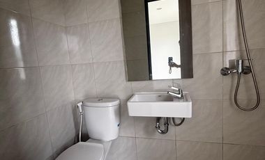 Rumah Siap Huni Lokasi Strategis di Park Serpong