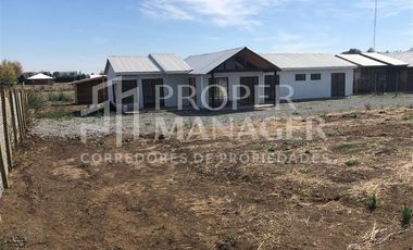 Casa en Arriendo en Casa 260m2 de 4D-4B en Parcela de 2.500m2