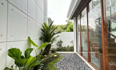 Luxury Villa With Ocean View In Nusa Dua Bali