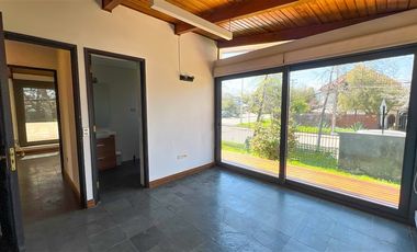 Casa en Arriendo en Las Hualtatas / Arkansas