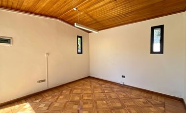 Casa en Arriendo en Las Hualtatas / Arkansas