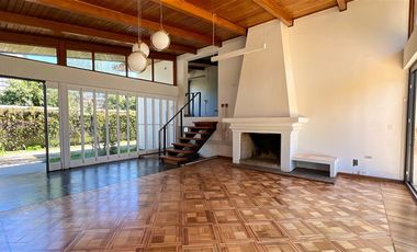 Casa en Arriendo en Las Hualtatas / Arkansas