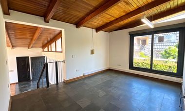 Casa en Arriendo en Las Hualtatas / Arkansas