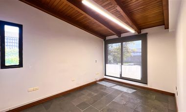 Casa en Arriendo en Las Hualtatas / Arkansas