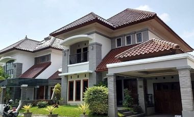 Rumah mewah menarik murah dalam perumahan